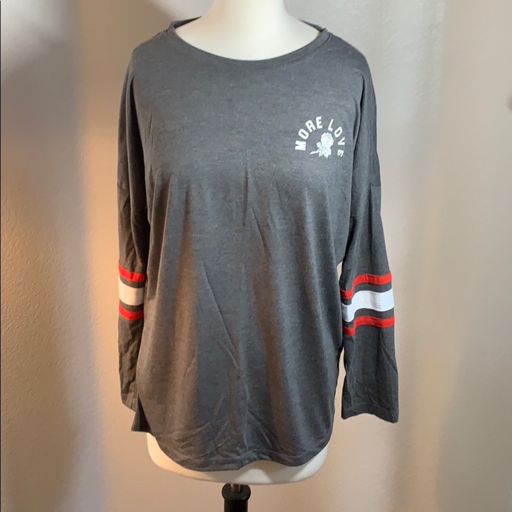 EUC grey long sleeve top by mighty fine sz LG